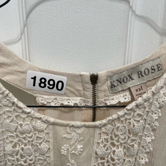 Knox Rose Cream Lace Detail Top - Picture 6 of 12